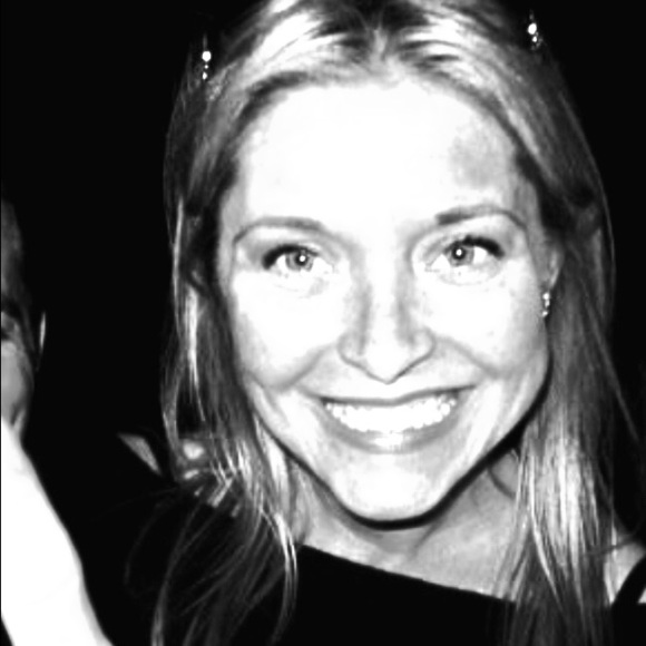 𝑀𝑒𝑒𝓉 𝓎𝑜𝓊𝓇 𝒫𝑜𝓈𝒽𝑒𝓇, 𝒥𝑜𝒹𝓎 - Picture 1 of 6